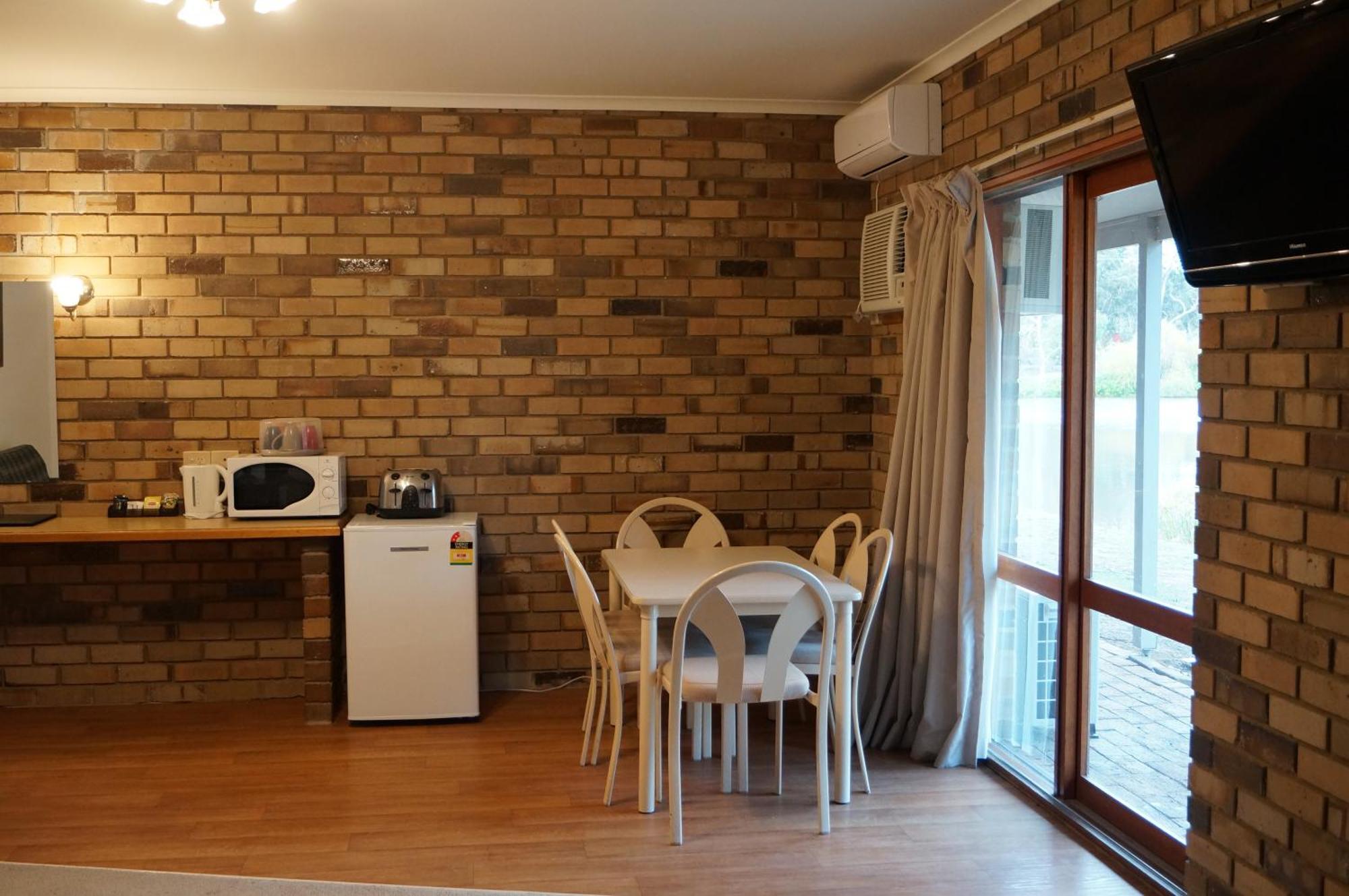 Magdala Motor Lodge & Lakeside Restaurant Stawell Pokoj fotografie
